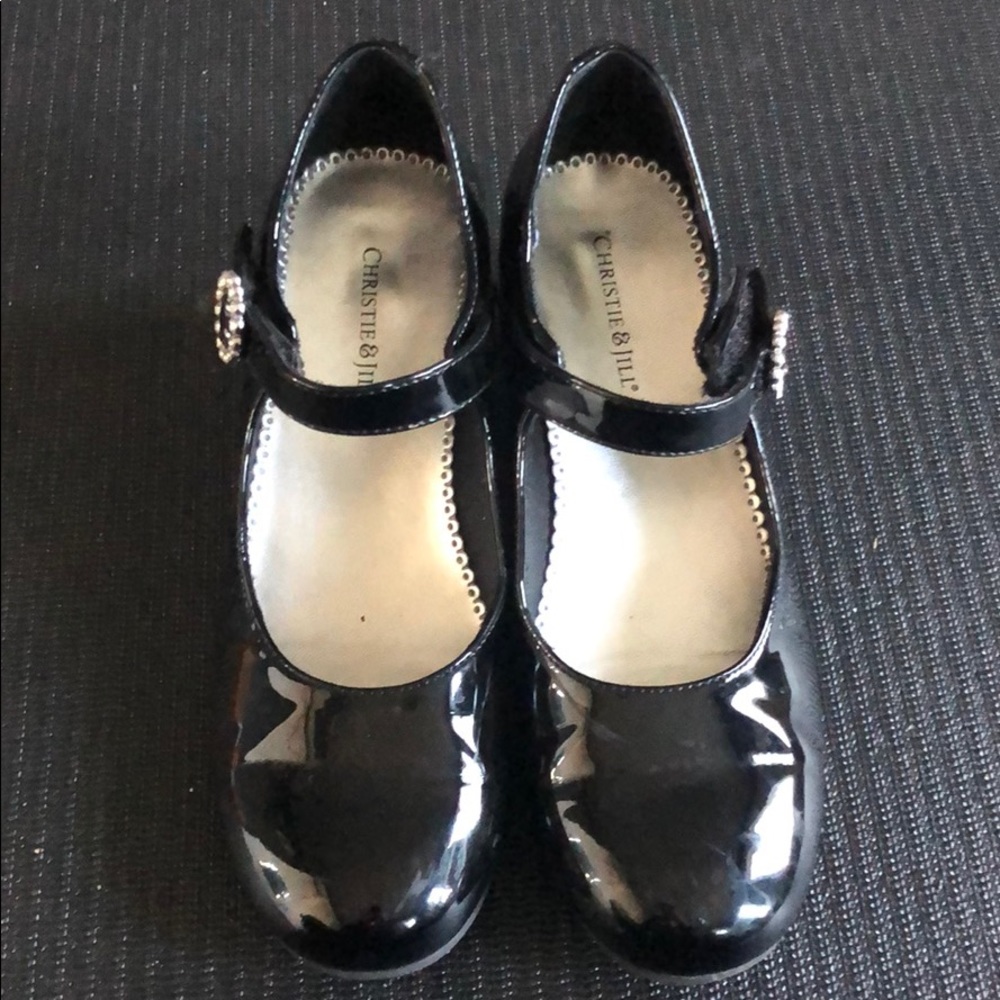 Christie & Jill Girls Dress Shoe Size 4 youth